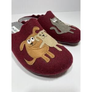 Flexus Women’s US 7.5-8 UK 38 Slide Slippers Pet Love Dogs Cats Maroon Red